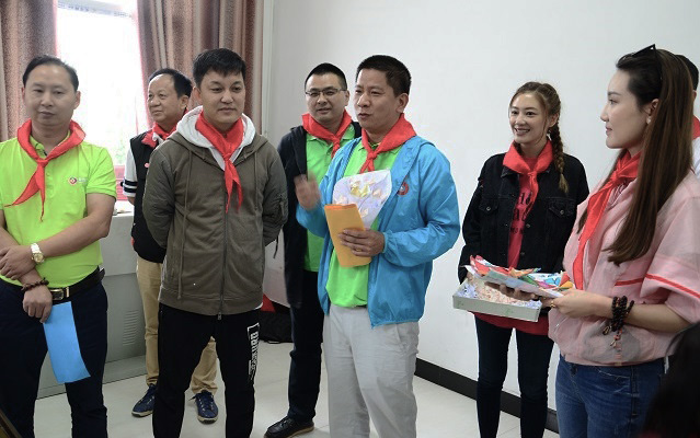 “六一微心愿，愛(ài)心暖童心”湘江電纜攜手村長(zhǎng)李銳愛(ài)心傳遞 點(diǎn)亮未來(lái)