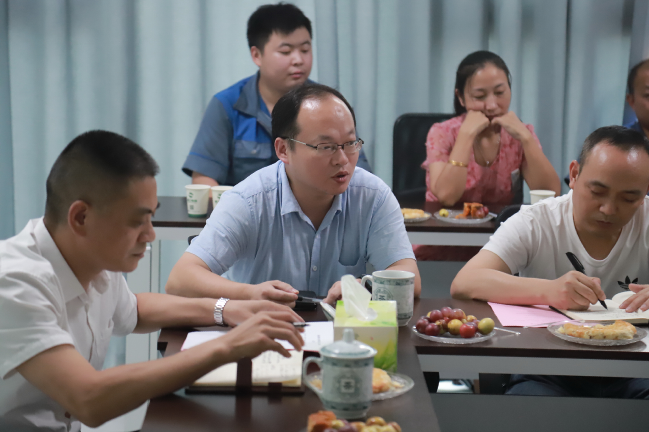 情滿中秋，共話未來。湘江電纜工會舉行中秋茶話會